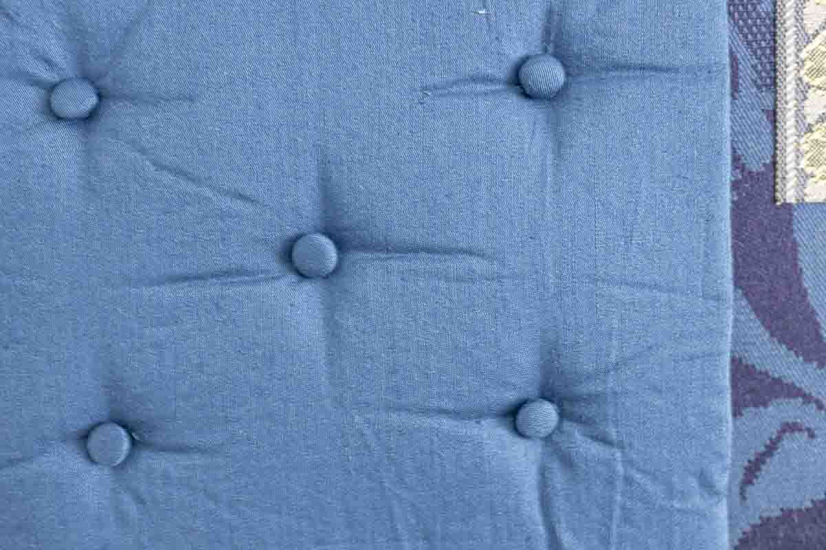 Rococo-stoel, fragment machinale borduurtechniek