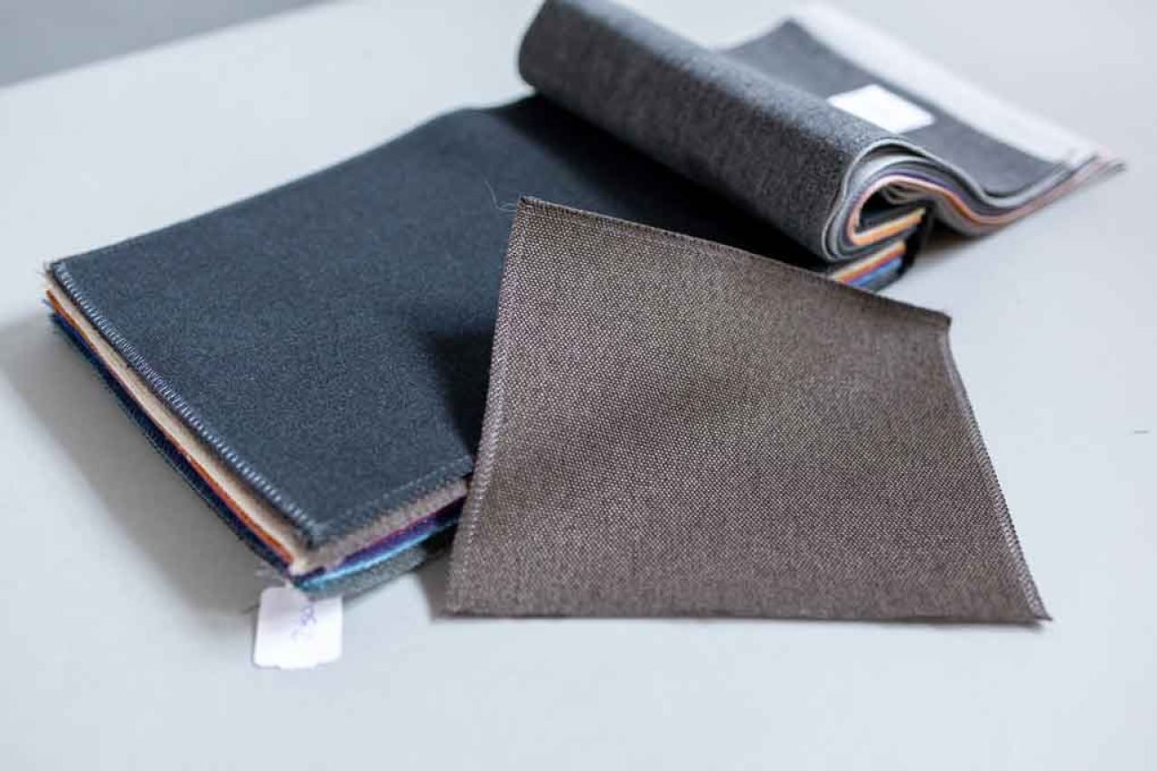 Layered textures in sustainable wall art by Elena Kamphuis, made to measure